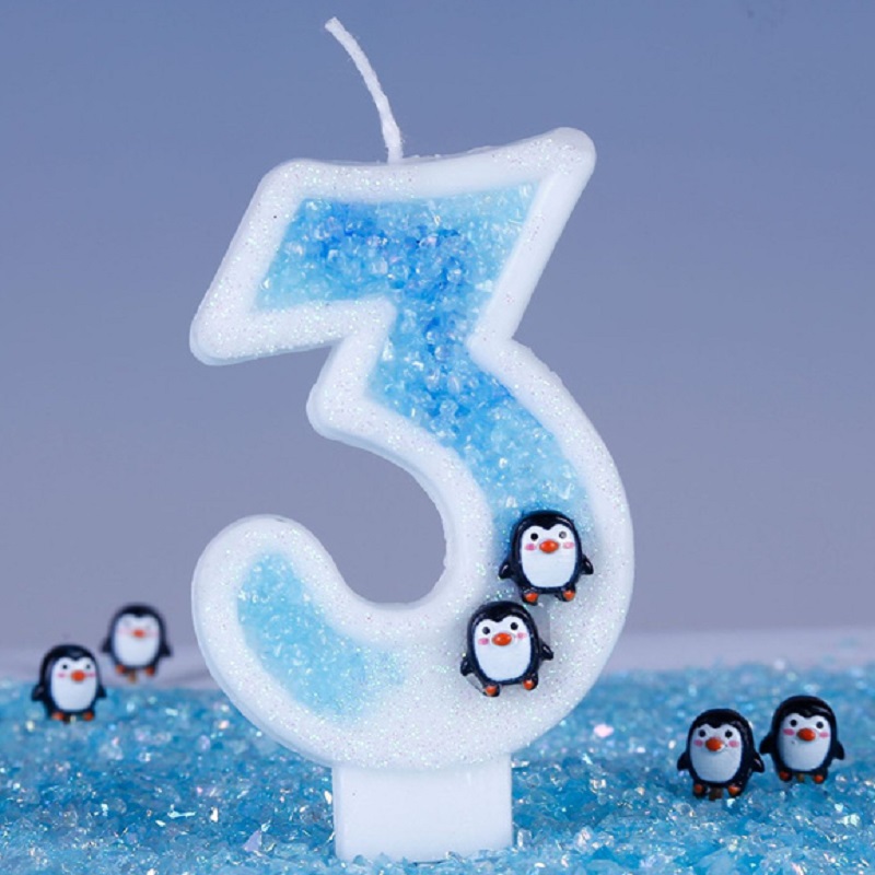 Blue Children's Birthday Candl - Luxury Candle Supplies Usa recension och pris